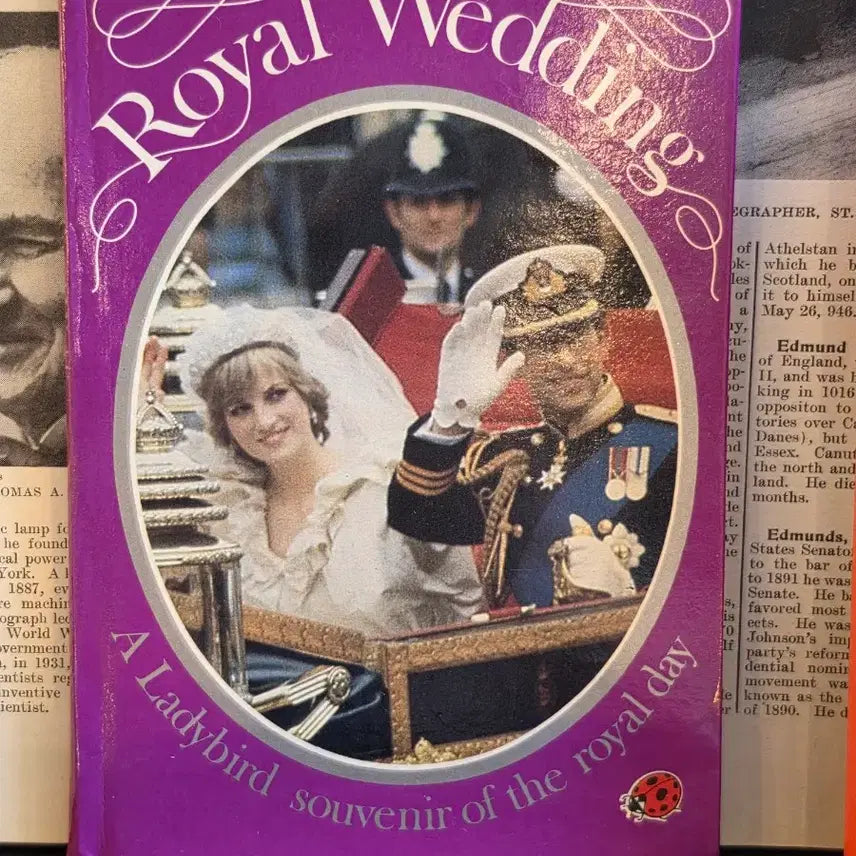 [BUNJANG] British Vintage Mini Booklet Royal Wedding / 영국 빈티지 미니 책자; 로얄 웨딩