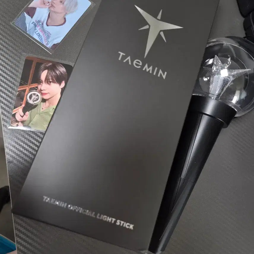 [BUNJANG] Taemin Official Light Stick + 2 Photocards / 태민 공식 응원봉 + 포토카드 2종
