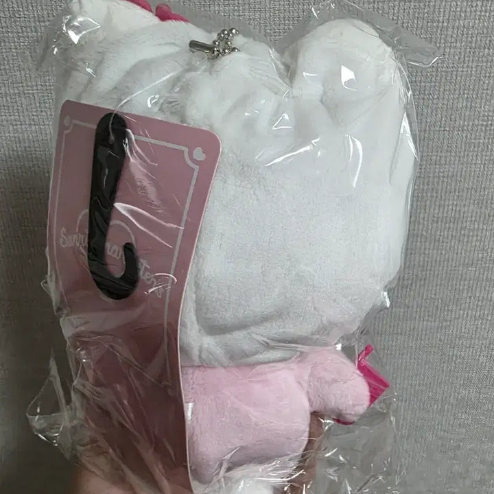 [BUNJANG] Sanrio Tanning Gyaru Kitty Plush Keychain / 산리오 태닝 키티 갸루키티 인형 키링