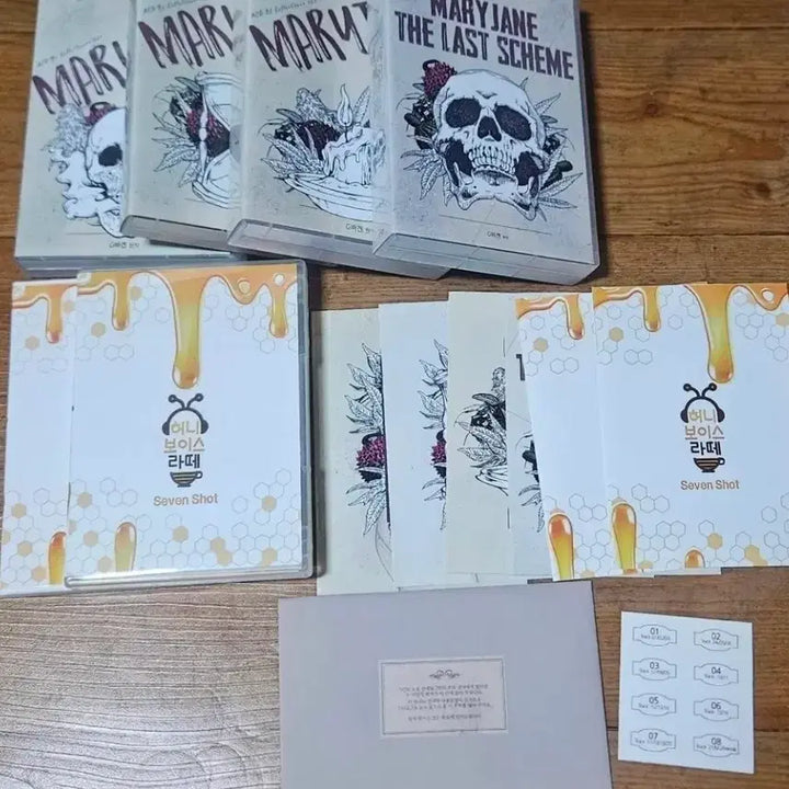 [BUNJANG] Mary Jane G-Bagen Acco CDs (Partial Damage) / 매리제인 G바겐 아코 드씨 (일부파손)