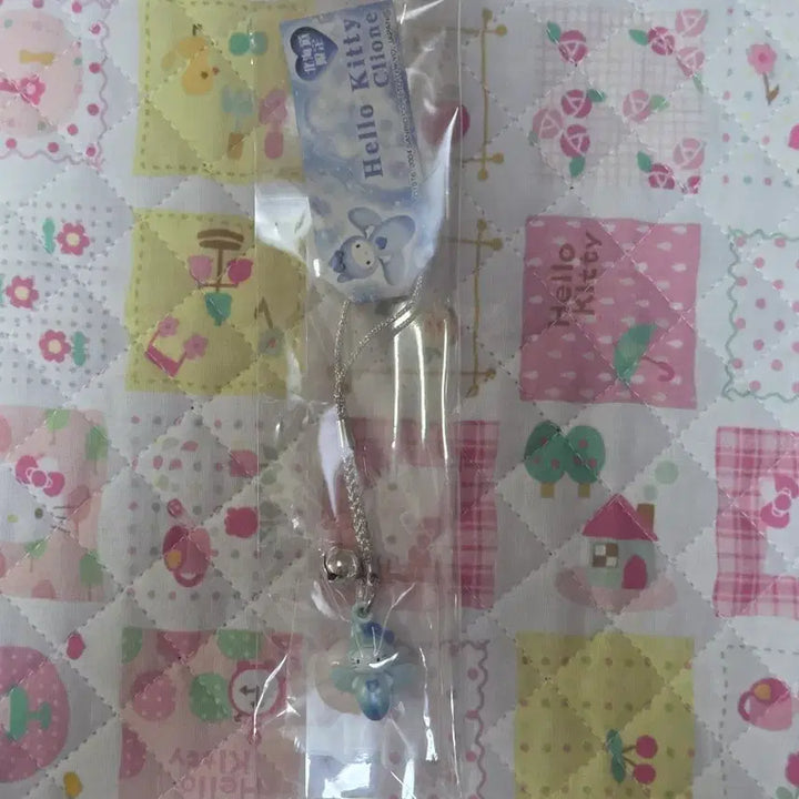 [BUNJANG] Vintage Hello Kitty Clione Strap / 고전 헬로키티 스트랩 (클리오네)