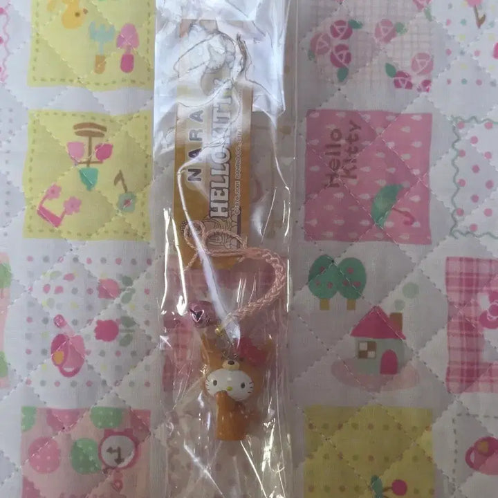 [BUNJANG] Sanrio Hello Kitty Classic Deer Strap / 고전 헬로키티 나라 사슴 스트랩