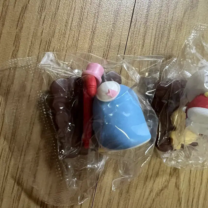 [BUNJANG] Sanrio Choco Egg Kitty &amp; Tuxedo Sam Bundle Set / 산리오 초코에그 키티,턱시도샘 일괄