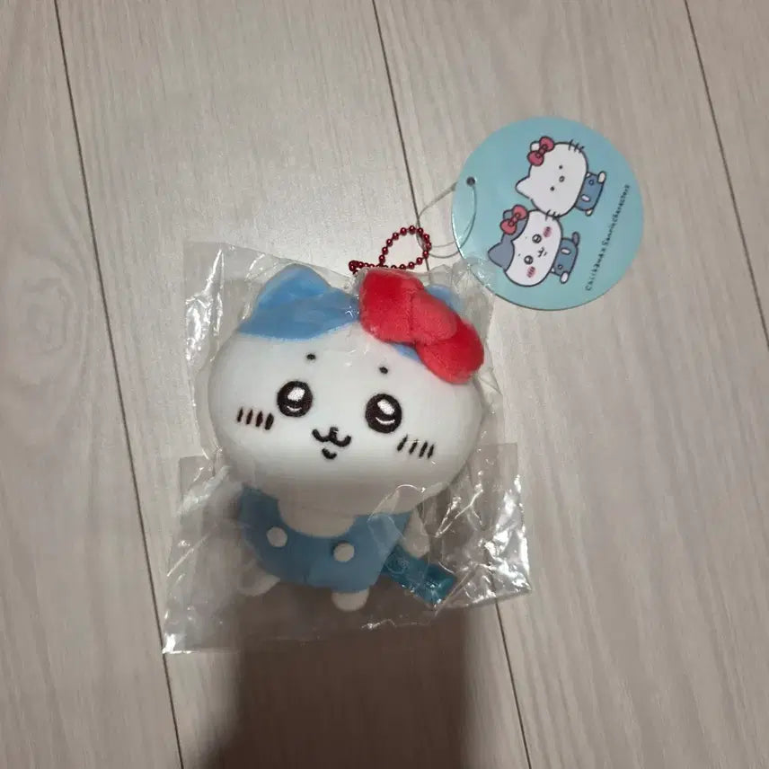 [BUNJANG] Chiikawa Hachiware Kitty Mascot / 치이카와 하치와레 키티 마스코트