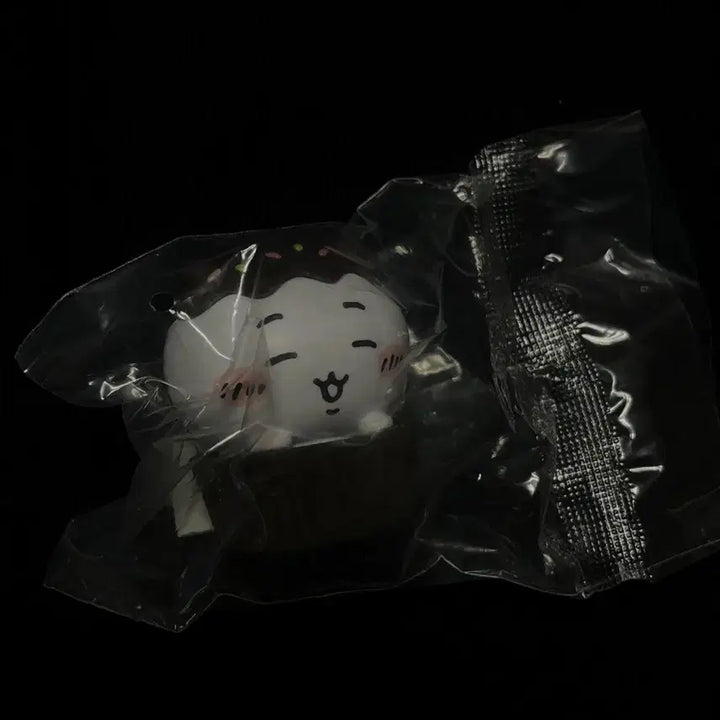 [BUNJANG] Chiikawa Random Monitor Figure / 치이카와 먼작귀 랜덤 모니터 피규어 치이카와