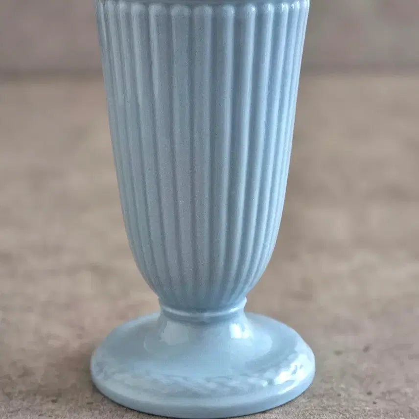 [BUNJANG] Wedgwood Queensware Vase Lavender Blue / 웨지우드 퀸즈웨어 화병