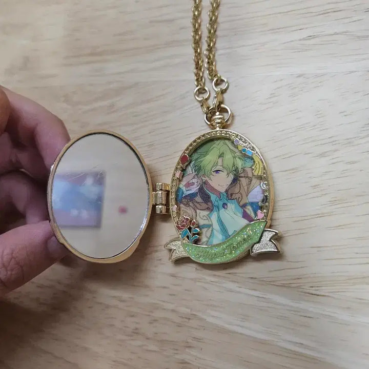 [BUNJANG] Ensemble Stars! Tomoe Hiyori Pendant / 앙스타 토모에히요리 팬던트 팔아요 급처