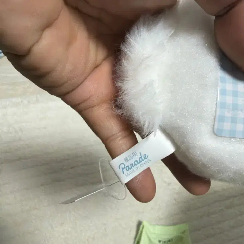[BUNJANG] Chiikawa Momonga Baby Reel Pass Plush / 먼작귀 치이카와 베이비 릴패스 모몽가