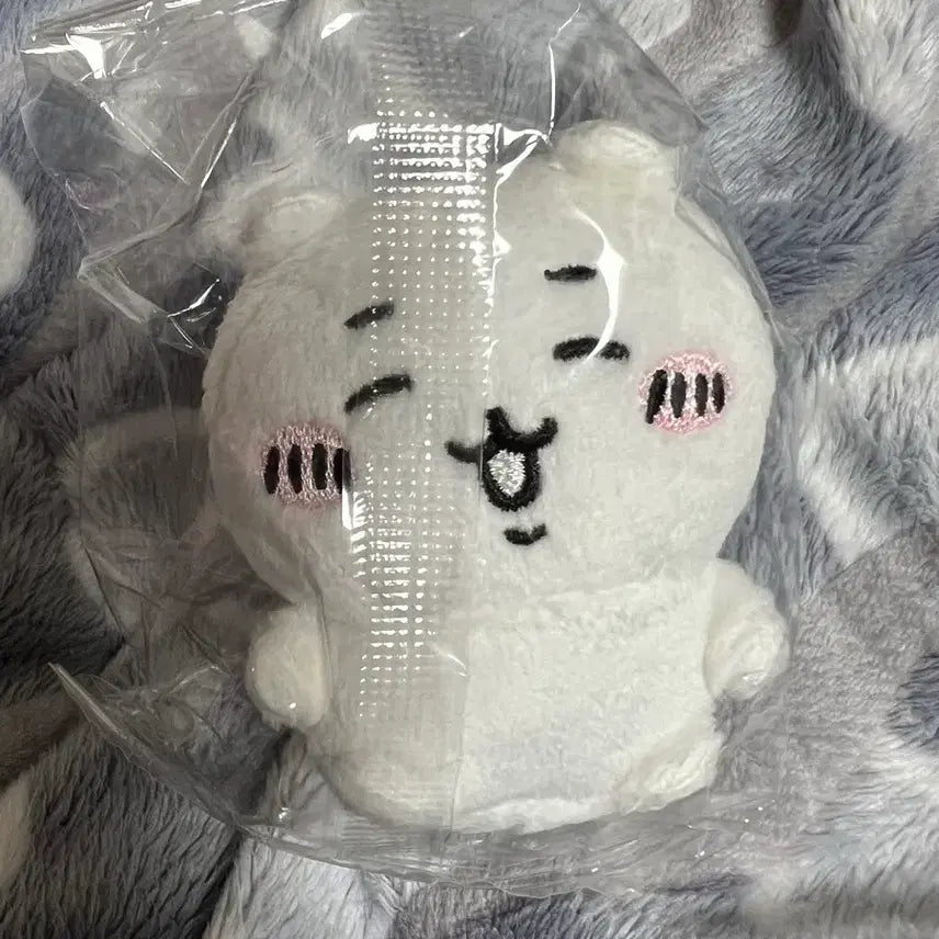 [BUNJANG] Chiikawa Seated Plush 2nd Edition (Old Version) / 먼작귀 치이카와 앉은누이 2탄 구버전 치이카와