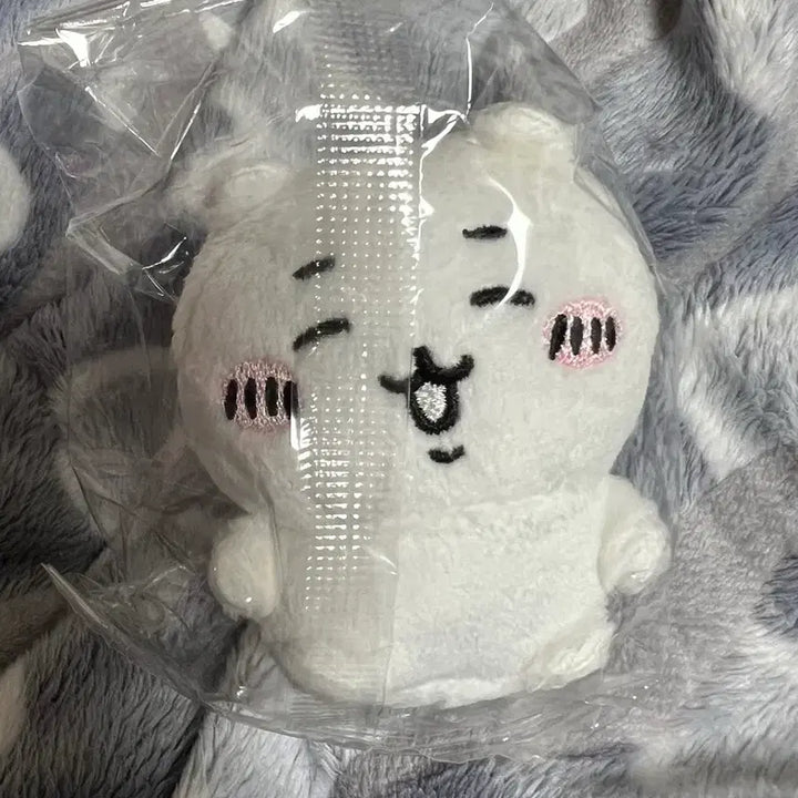 [BUNJANG] Chiikawa Seated Plush 2nd Edition (Old Version) / 먼작귀 치이카와 앉은누이 2탄 구버전 치이카와