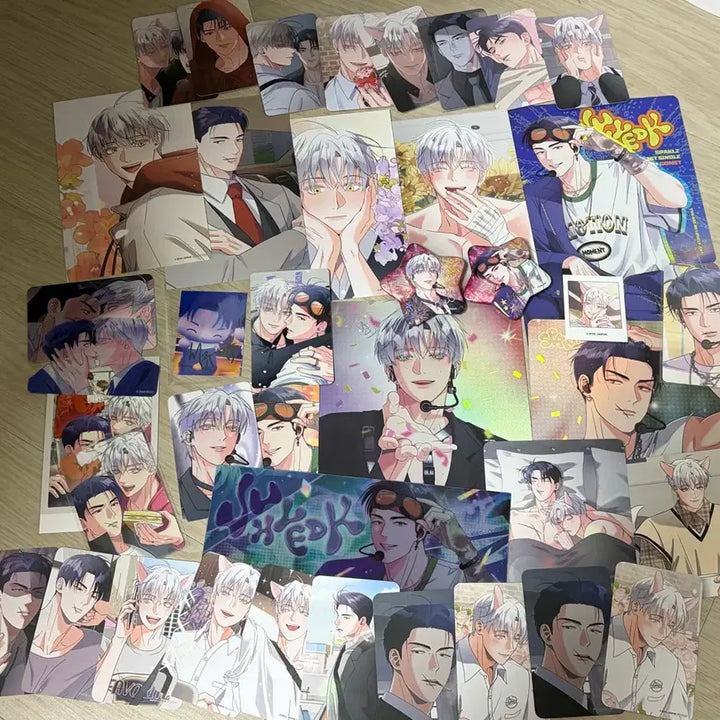 [BUNJANG] Yuna Loveable You Bundle Set / 이사너 이리 사랑스러운 너 굿즈 일괄