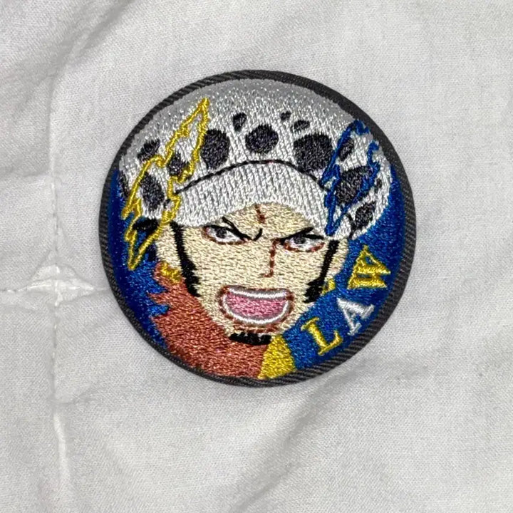 [BUNJANG] One Piece Trafalgar Law Fabric Badge / 원피스 트라팔가 로우 패브릭 뱃지