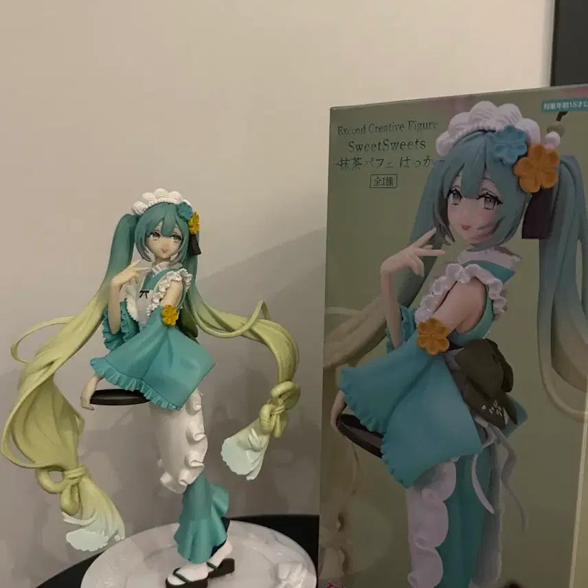[BUNJANG] Hatsune Miku Matcha Parfait Figure / 하츠네미쿠 말차 파르페 피규어 민트미쿠 미소녀피규어 메이드미쿠 고전피규어