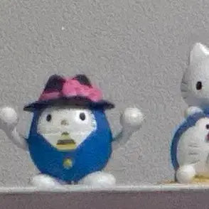 [BUNJANG] Hello Kitty Doraemon Figure Set / 헬로키티 도라에몽 피규어 세트