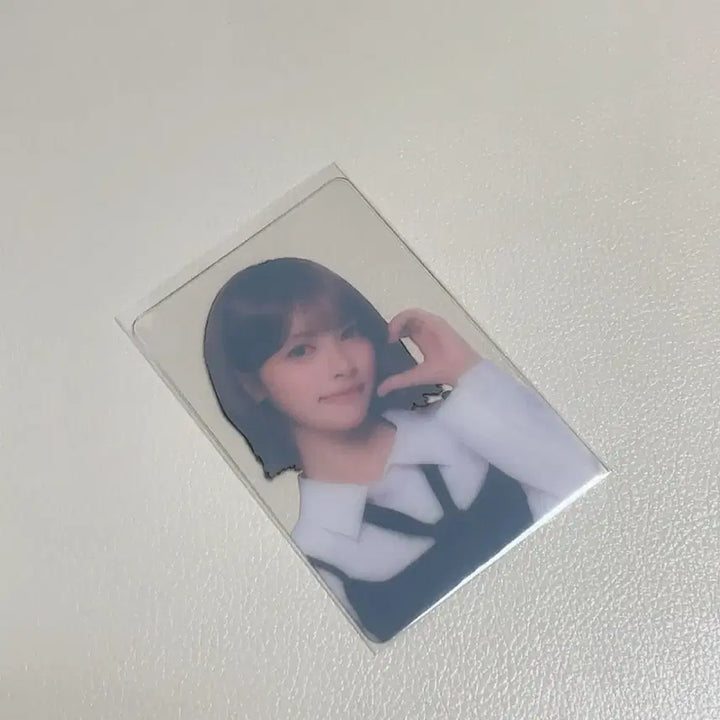 [BUNJANG] LeSserafim May Photocard / 리센느 메이 포토카드