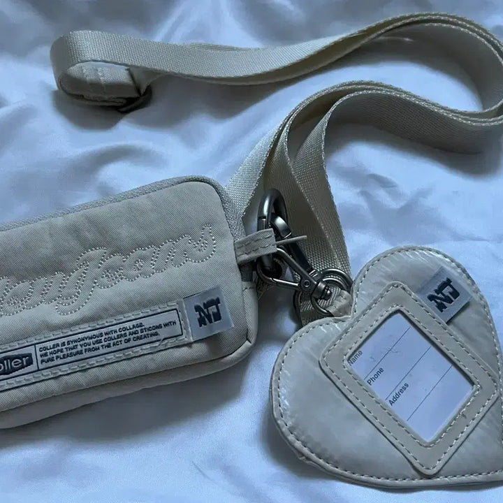 [BUNJANG] NewJeans Coller Card Holder White / 뉴진스 꼴레 카드지갑 화이트 coller