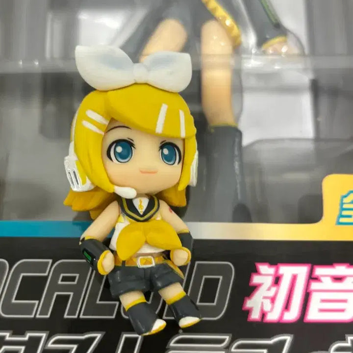[BUNJANG] Kagamine Rin Classic Extra Figure - Unopened, Unpainted Version / Puchineko Junk Bundle Set / (미개봉)카가미네 린 고전 엑스트라 피규어 무펄ver/ 푸치넨도 정크 일괄