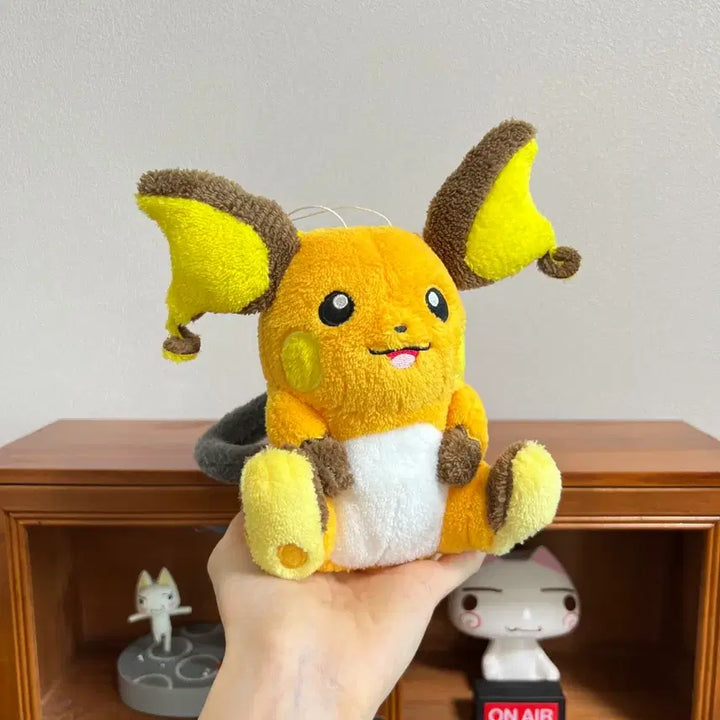 [BUNJANG] Banpresto Pikachu Keyring Plush Doll Pokemon / 라이츄 키링 인형 포켓몬스터 누이 반프레스토