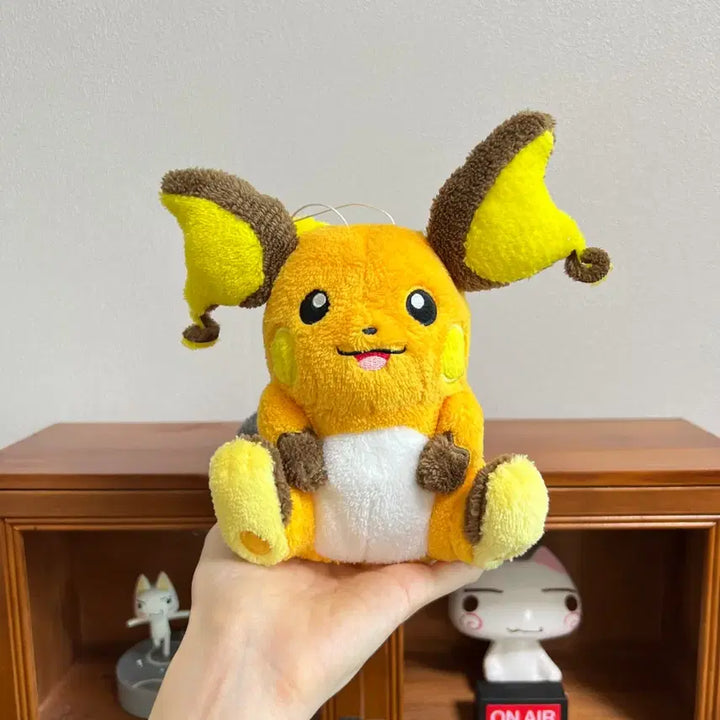 [BUNJANG] Banpresto Pikachu Keyring Plush Doll Pokemon / 라이츄 키링 인형 포켓몬스터 누이 반프레스토