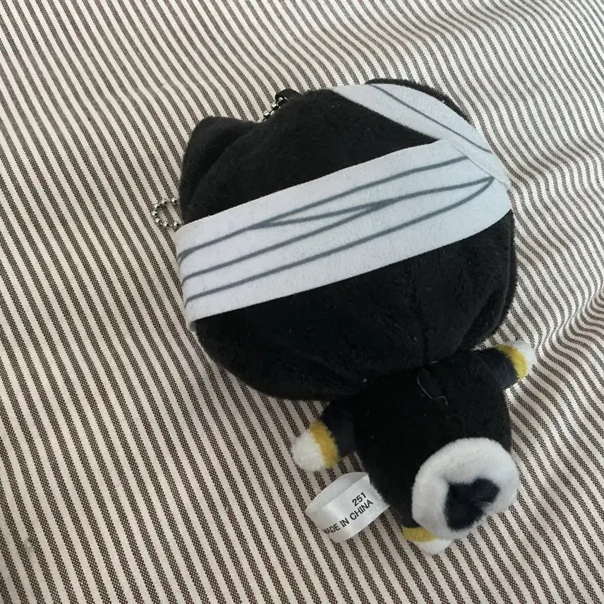 [BUNJANG] Attack on Titan Levi Plush / 리바이 누이팝니다