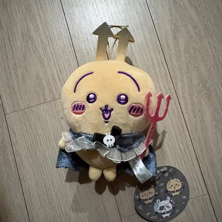 [BUNJANG] Magical Devil Usagi Plush / 매지컬 악마 우사기