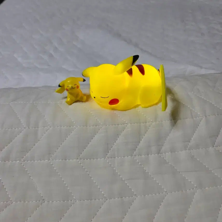 [BUNJANG] Pokemon Pikachu Figure 2-Piece Set / 포켓몬스터 피카츄 피규어 2개 세트