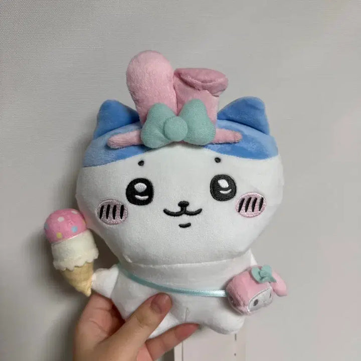 [BUNJANG] Sanrio x Collaboration Hachiware Plush Doll / 정품) 산리오x먼작귀 콜라보 하치와레 인형 양도