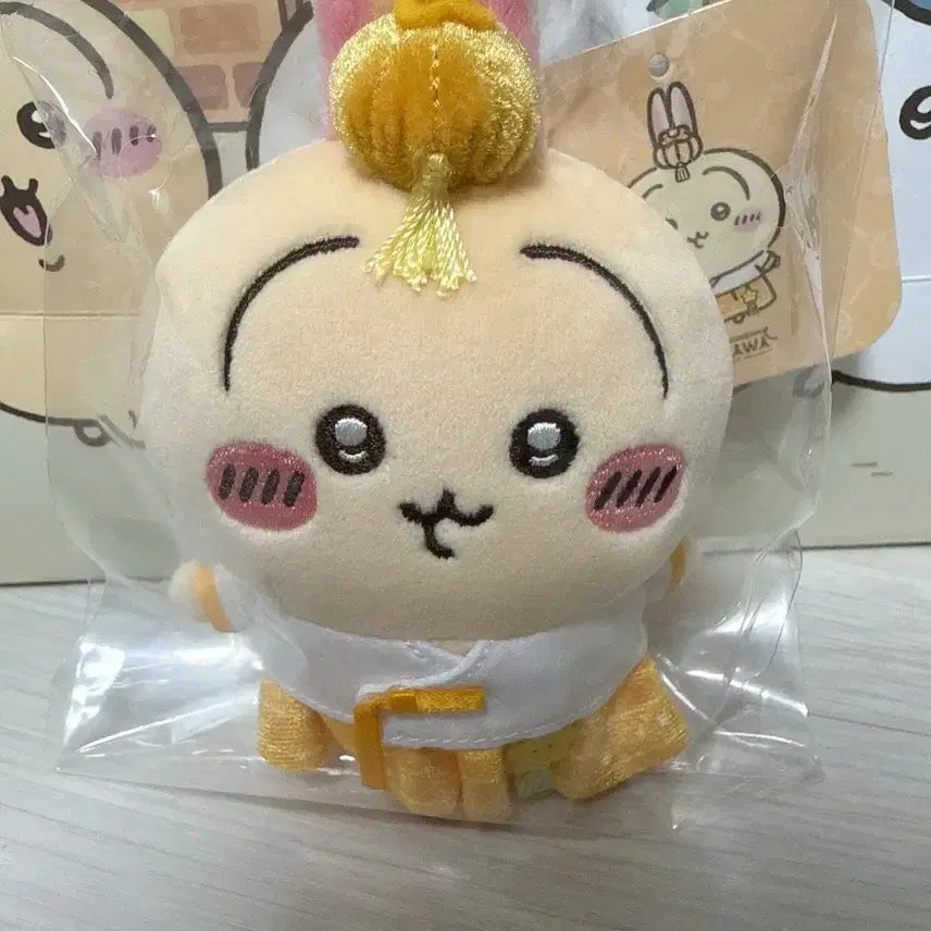 [BUNJANG] Cheekawa Usagi Hanbok Mascot Keyring (Sealed) / 치이카와 한복 마스코트 키링 우사기 (미개봉)