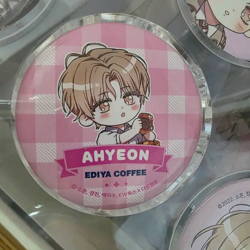 [BUNJANG] Demutj Ahyun Ediya Badge / 데못죽 아현이 이디야 뱃지 판매합니다.