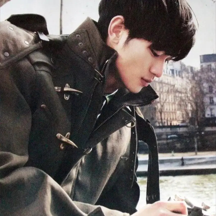 [BUNJANG] Kim Soo-hyun Merchandise Bundle / 김수현 굿즈 한분께만 판매