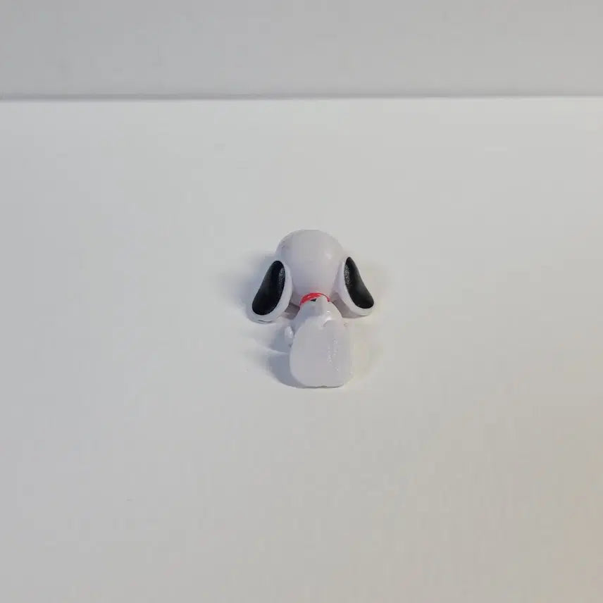 [BUNJANG] Snoopy Lying Figure / 스누피 피규어