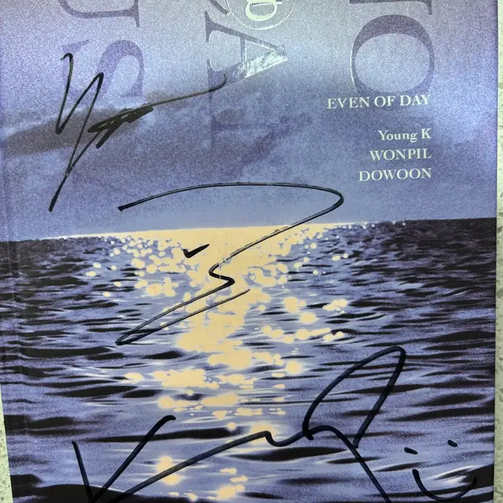 [BUNJANG] Day6 "Gluon" Album Signed / Day6 gluon 앨범 친필사인 앨범