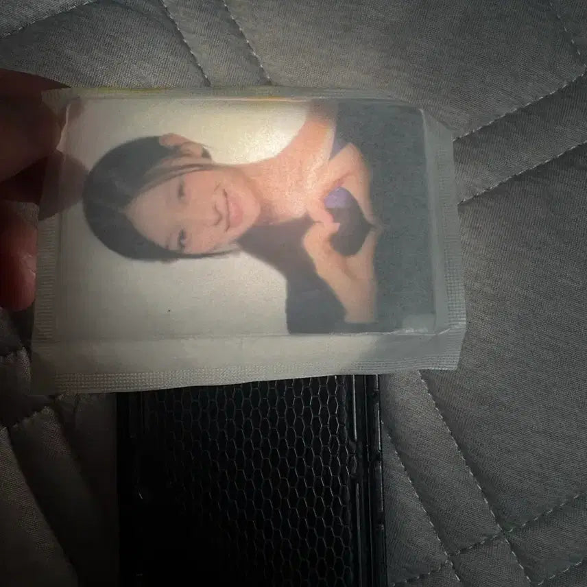 [BUNJANG] RESCENE Photocard 3-Card Set / 리센느 포카 3장