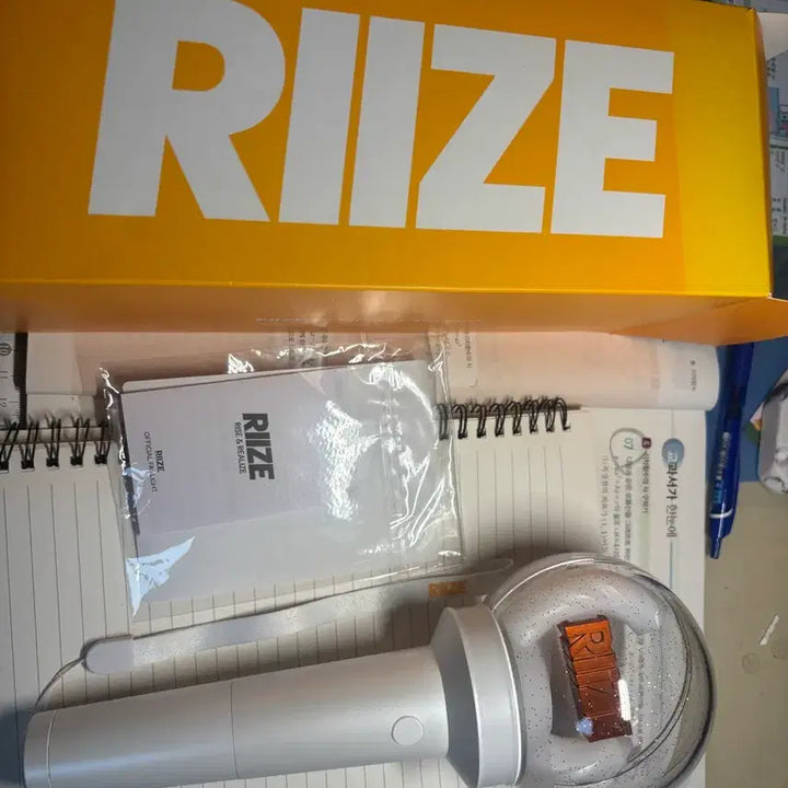 [BUNJANG] RIIZE Official Light Stick / 라이즈 응원봉 (외출x)