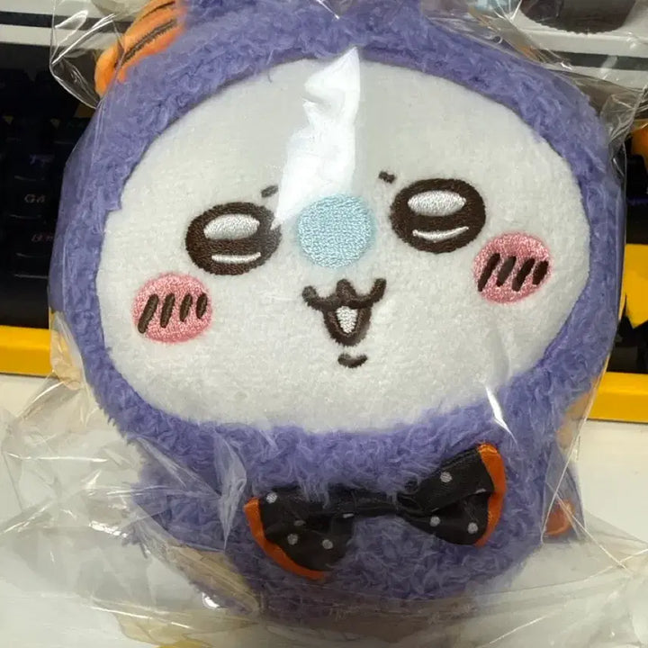 [BUNJANG] Chiikawa Momonga Halloween Gamaguchi Pouch / 치이카와 할로윈 모몽가 가마구치 파우치
