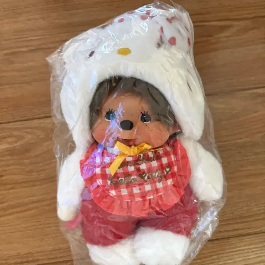 [BUNJANG] Monchhichi Hello Kitty Kingom Check New / 몬치치 헬로키티 킹엄체크 새상품