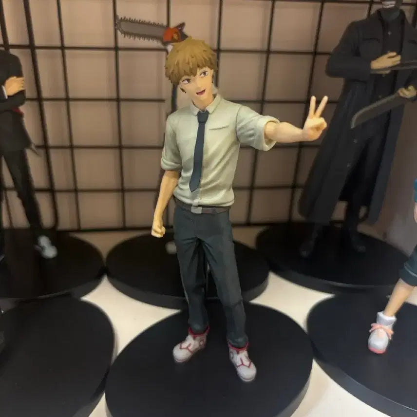 [BUNJANG] Chainsaw Man Chain Spirits Figures Set of 6 / 체인소맨 체인스피릿츠 피규어 6종 일괄 판매