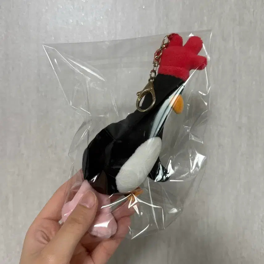 [BUNJANG] Wallace &amp; Gromit Feathers McGraw Penguin Plush Keychain / 월레스와 그로밋 맥그로우 펭귄 인형 키링