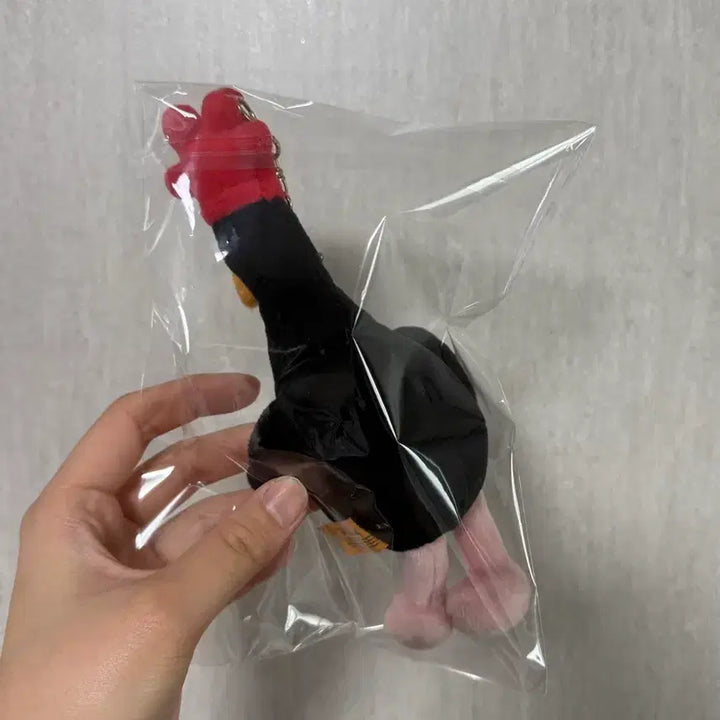 [BUNJANG] Wallace &amp; Gromit Feathers McGraw Penguin Plush Keychain / 월레스와 그로밋 맥그로우 펭귄 인형 키링
