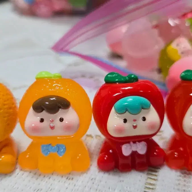 [BUNJANG] Fruit Character Keychain/Accessory Set (5 pcs) / 과일 캐릭터 키링/소품 대 5개 4000원