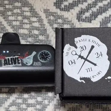 [BUNJANG] Jekyll &amp; Hyde Power Bank / 24 지킬앤하이드 보조배터리 판매 지킬앤하이드 지앤하 md