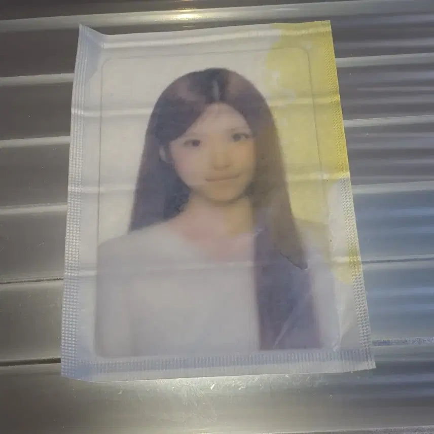 [BUNJANG] RESCENE ZENA Photocard (Limited Edition, Sealed) / [미개봉/CU단독] 리센느 제나 포토카드 한정판