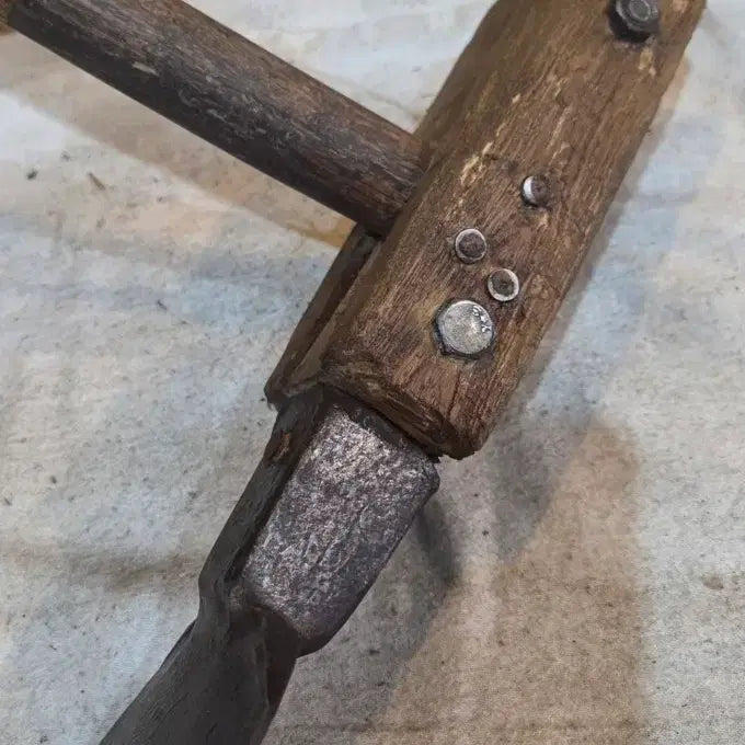 [BUNJANG] Vintage Hand-Forged Axe (Jagwi) / 옛날 손짜구  / 자귀