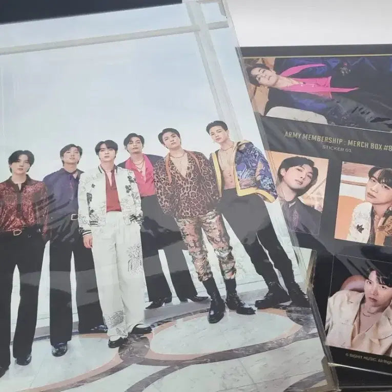 [BUNJANG] BTS (Bangtan Boys) Merch Box 8 Bundle Set / 방탄소년단 머치박스 8 일괄