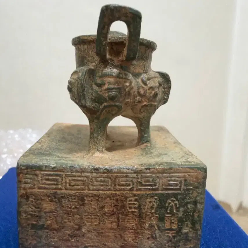 [BUNJANG] Bronze Ancient Artifact Desktop Ornament / 청동 고대 유물 탁상 장식품