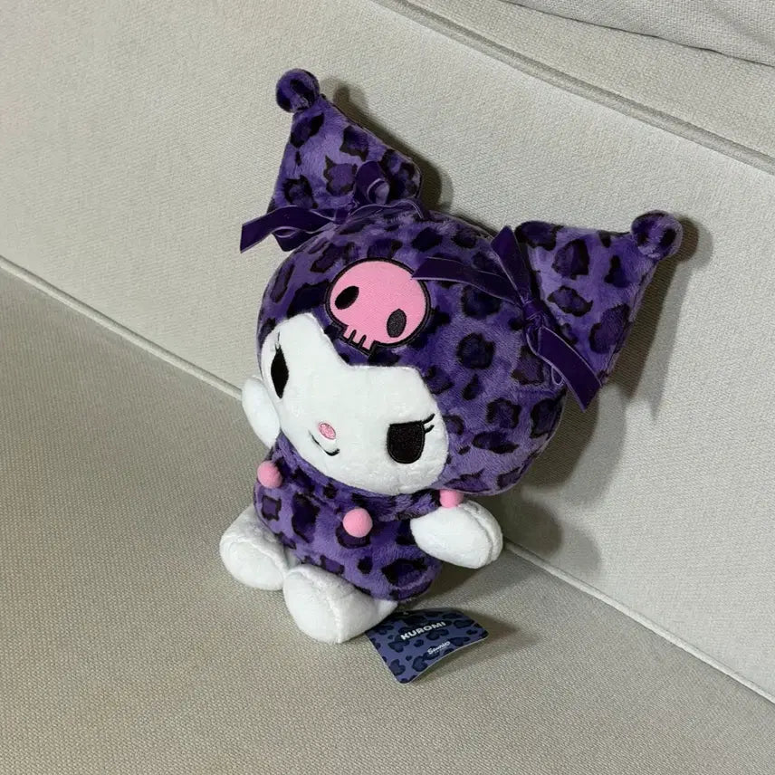 [BUNJANG] Sanrio Kuromi Leopard Medium Plush / (새상품) 산리오 레오파드 쿠로미 중형 인형