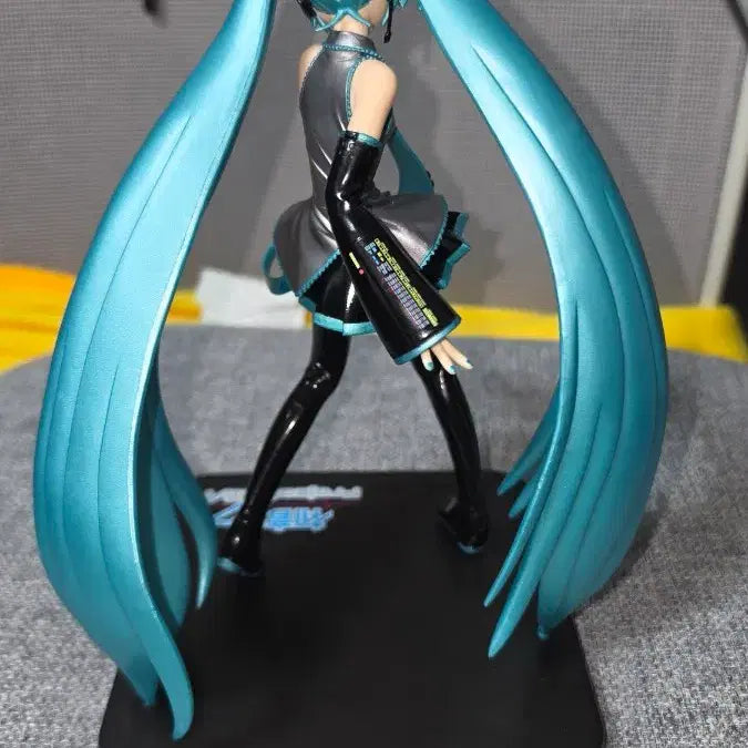 [BUNJANG] Hatsune Miku Project DIVA Retro Figure / (개봉양품)하츠네 미쿠 프로젝트 디바 고전 피규어
