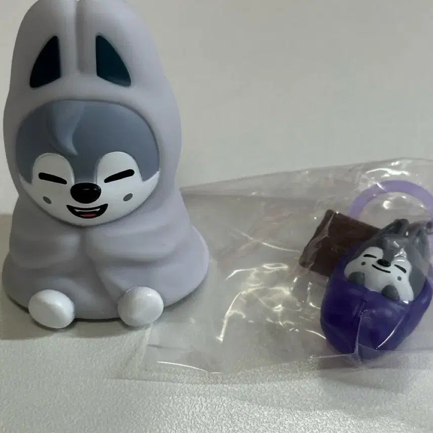 [BUNJANG] Stray Kids Changbin Wolf Chan Gacha Bundle Set / 스키즈 스키주 울프찬 가챠 일괄 양도