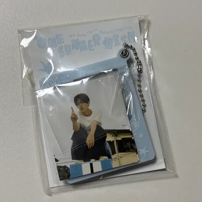 [BUNJANG] NCT WISH One Summer Wish Exhibition Frame Keyring / [새상품] NCT WISH 엔시티위시 one summer wish 전시회 프레임 키링
