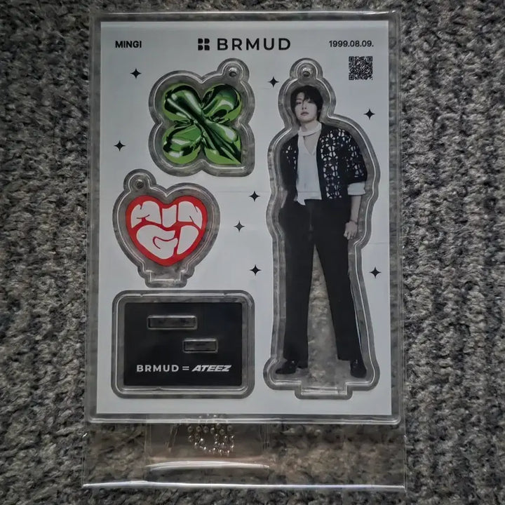 [BUNJANG] ATEEZ Mingi BRMUD Acrylic Stand / 에이티즈 민기 비알머드 아크릴스탠드